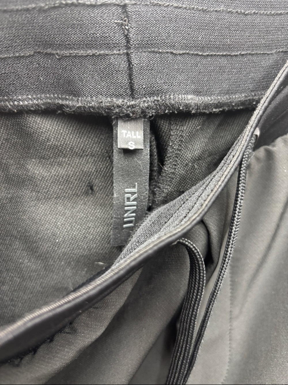 UNRL | Men's Black Performance Jogger Pants small tall - Picture 4 of 5